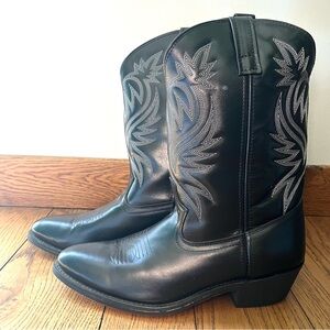 Laredo Classic Black Leather Embroidered 12" Men's Cowboy Boots size 11D Western